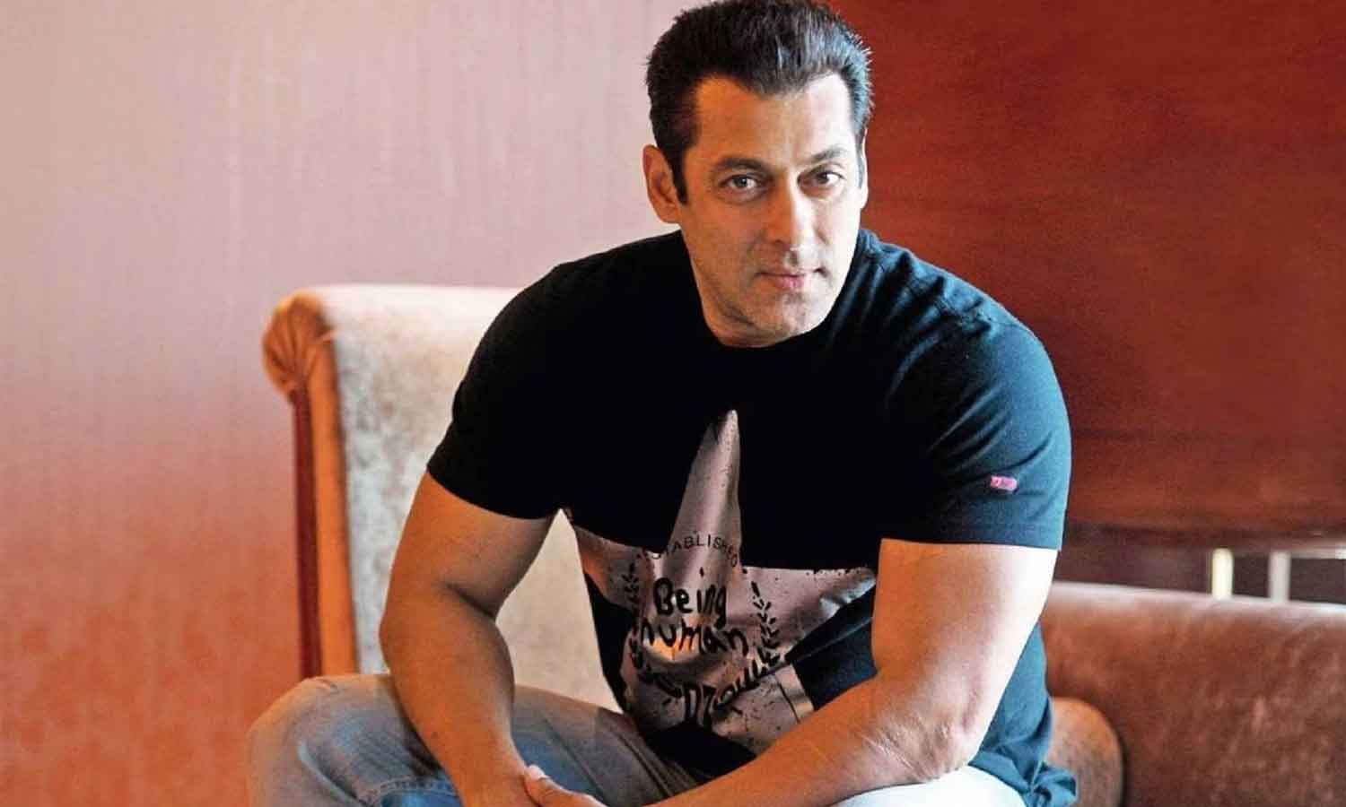 Salman Khan:స‌ల్మాన్ ఇంటి వద్ద కాల్ప‌లు క‌ల‌క‌లం..బైక్‌పై వ‌చ్చి అరాచ‌కం